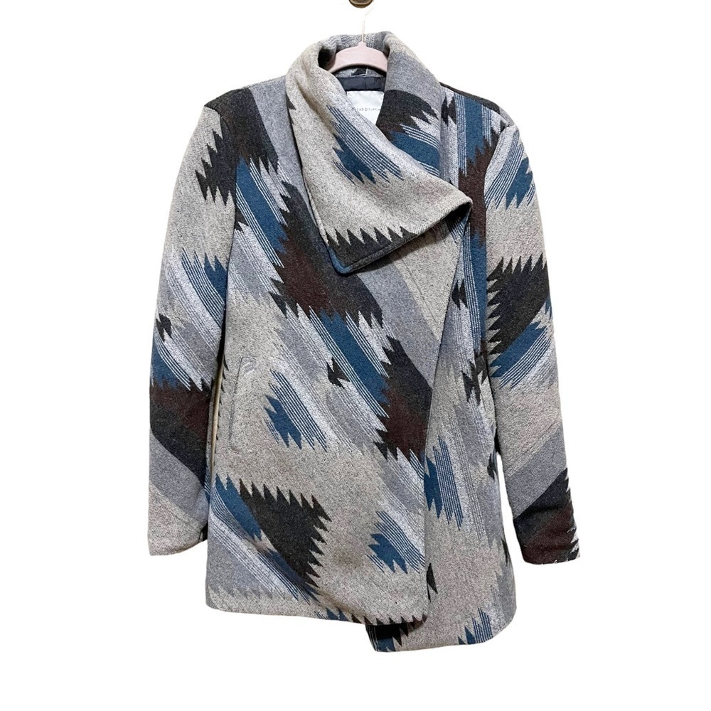 Thread & Supply Aztec Southwestern One Button Winter Coat Gray Brown Blue Size S